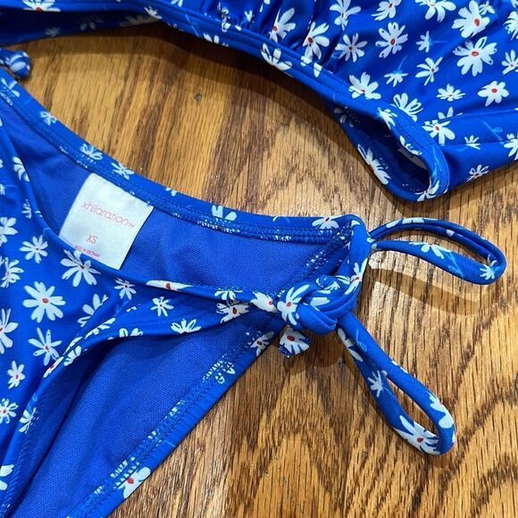 Daisy String Bikini Bathing Suit Swimsuit Blue Size XS NWT - Picture 6 of 6